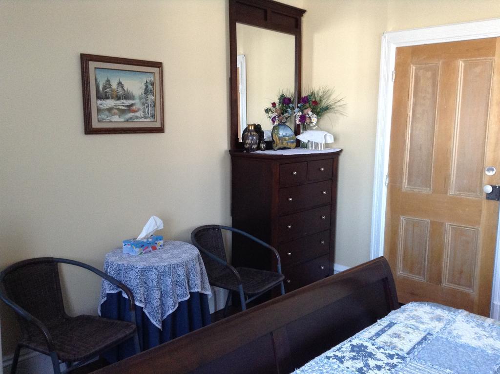 Saint-André-Avellin Gil Ann B&B 객실 사진