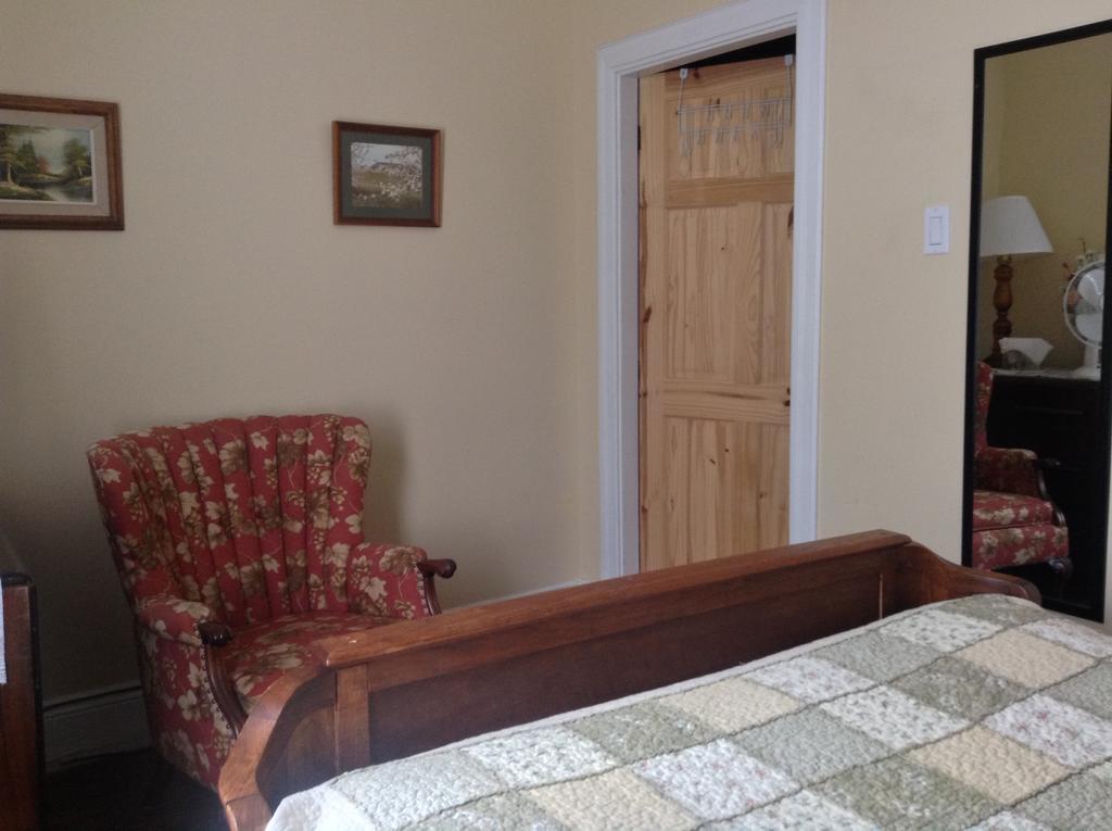 Saint-André-Avellin Gil Ann B&B 외부 사진