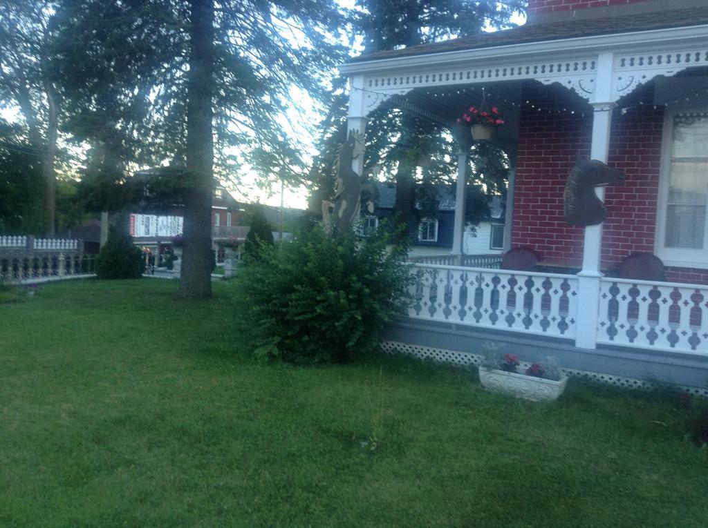 Saint-André-Avellin Gil Ann B&B 외부 사진