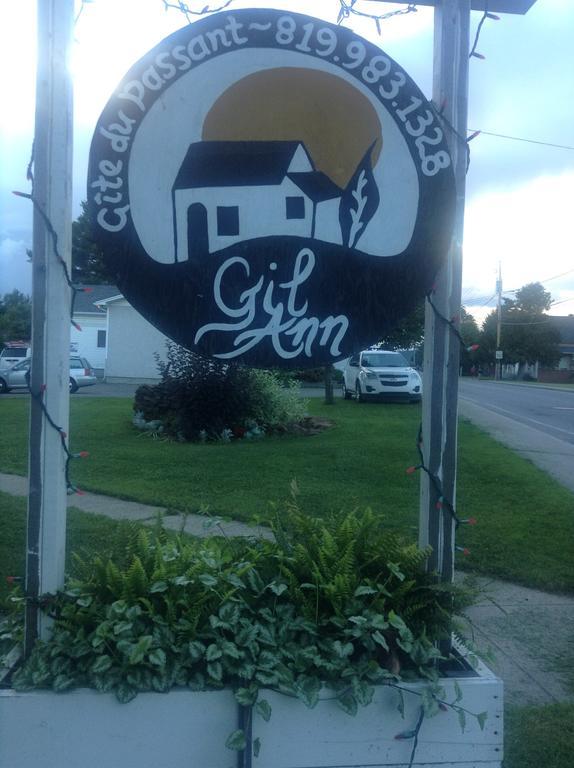 Saint-André-Avellin Gil Ann B&B 외부 사진