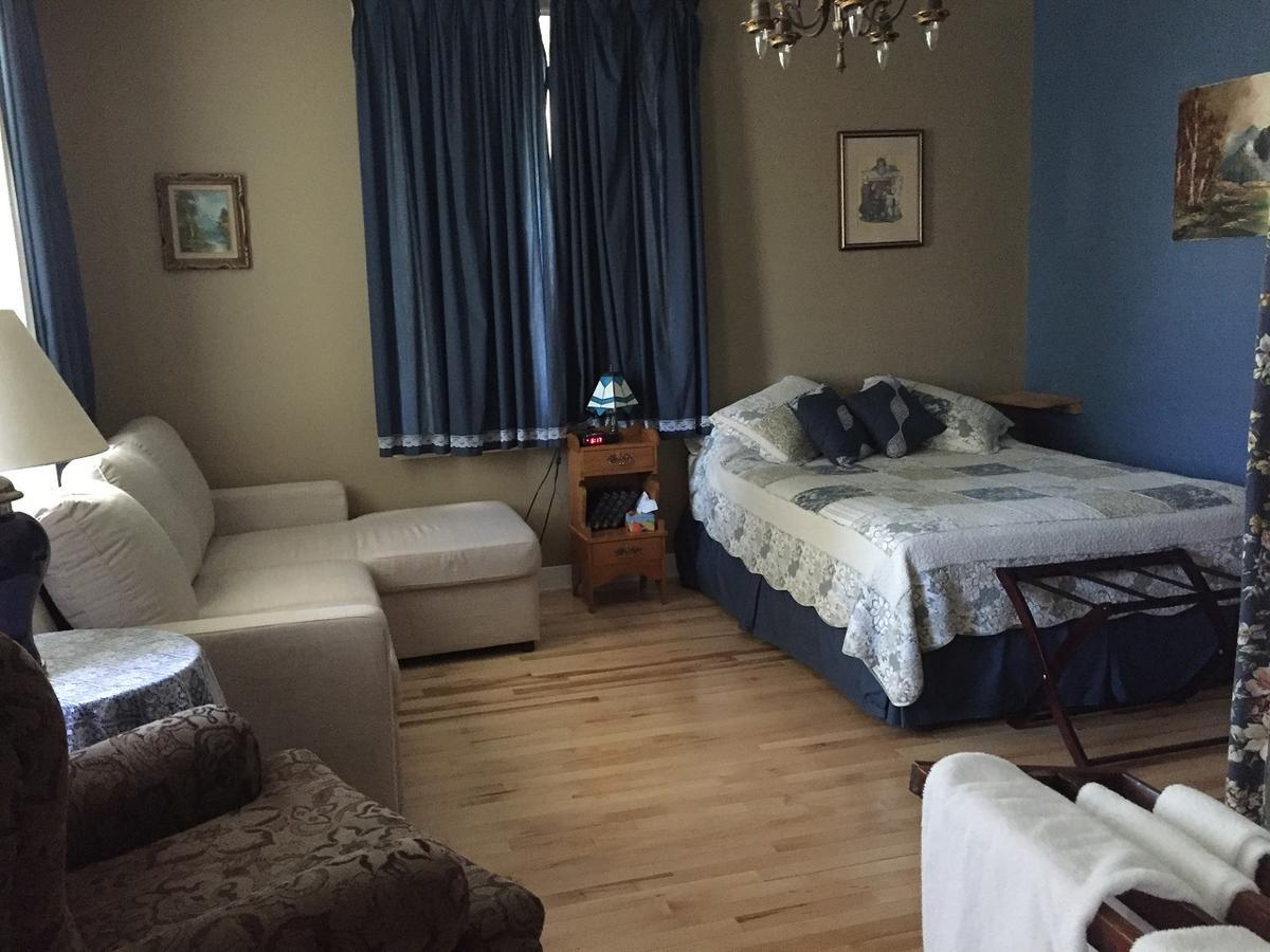Saint-André-Avellin Gil Ann B&B 외부 사진